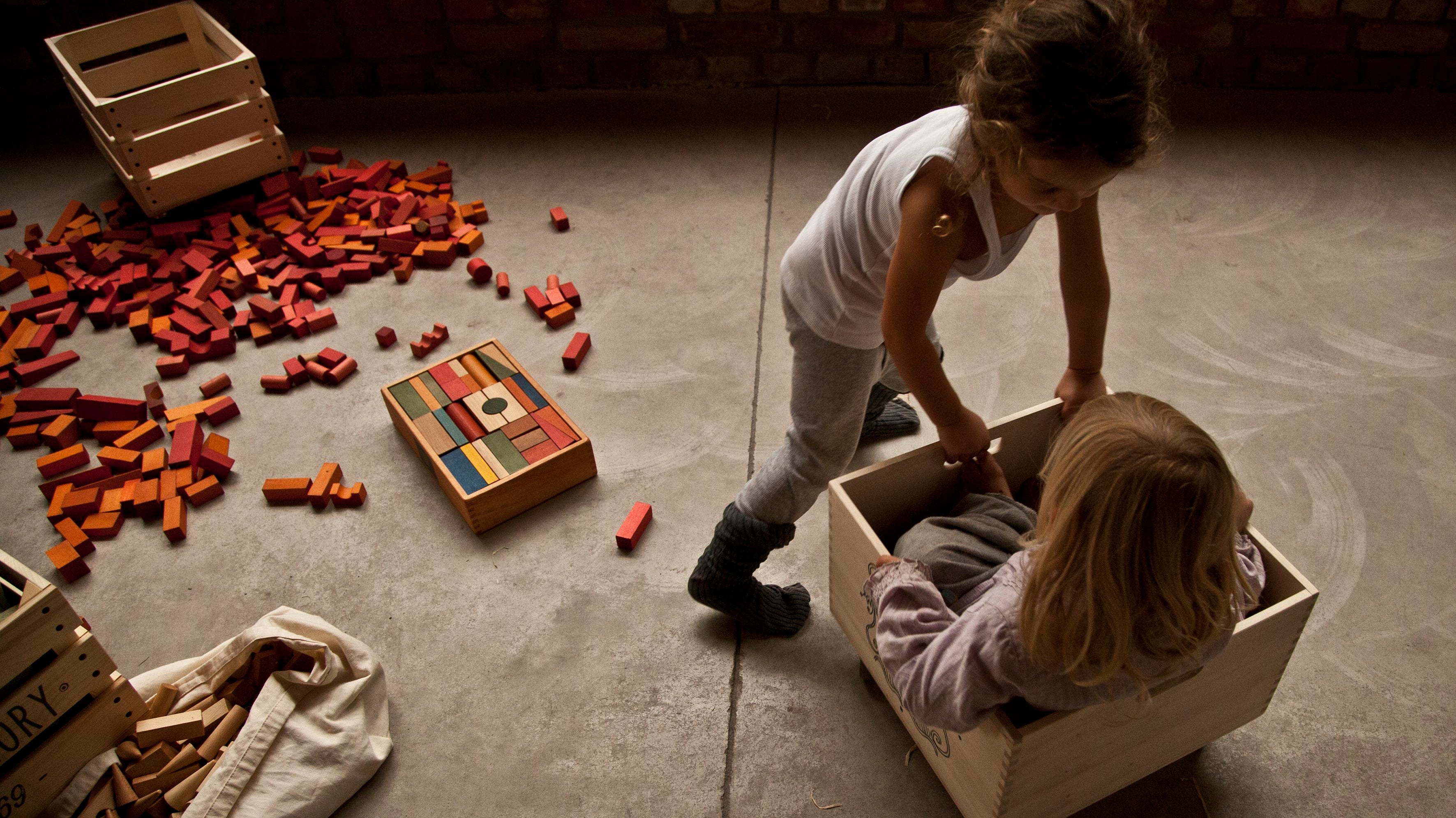 Stapeltürme, Bauklötze, Spielzeug aus Holz online entdecken