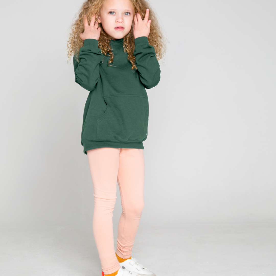 HeyJune Concept Store 🌿 Kinderkapuzenpulli in grün von ORBASICS