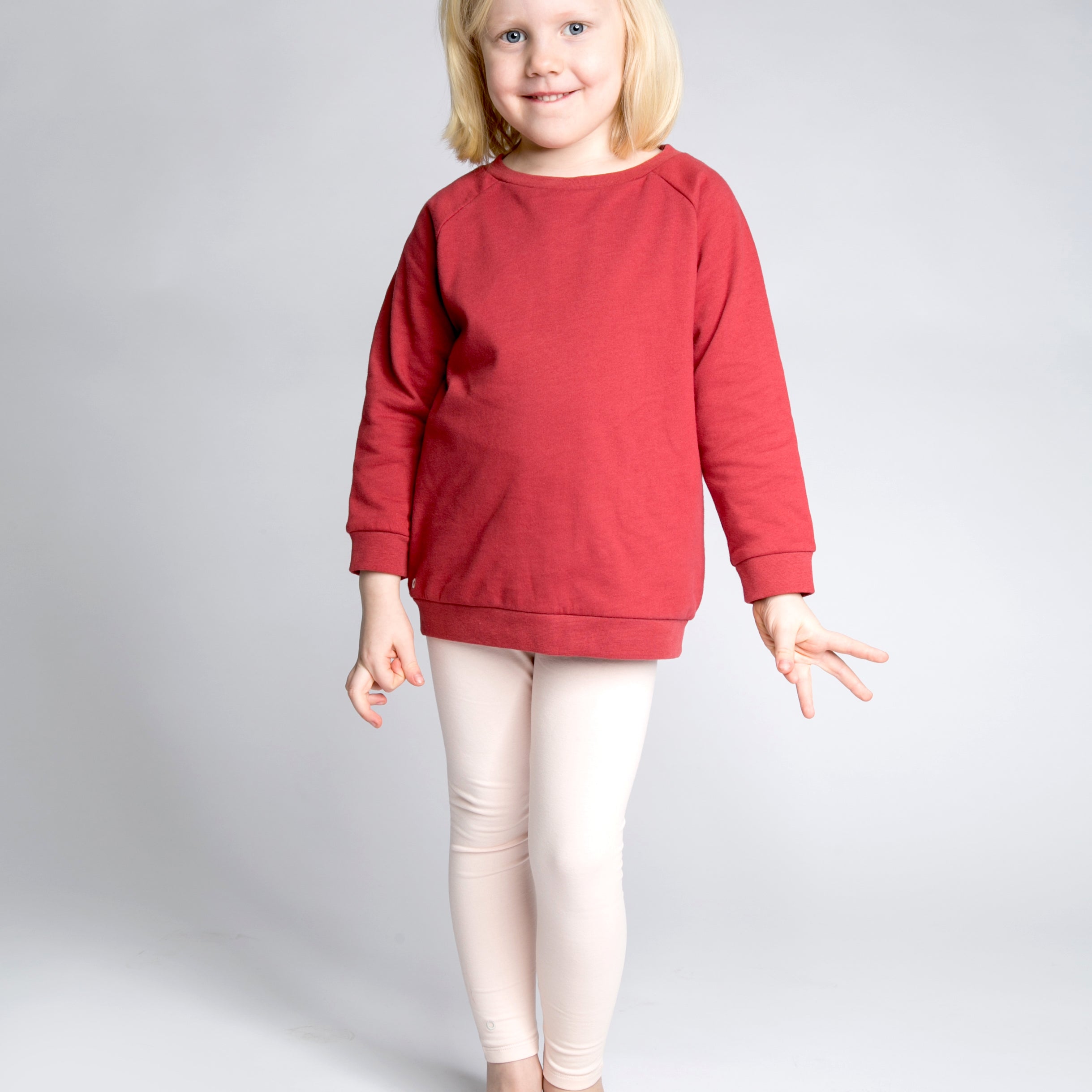 HeyJune Concept Store - 🌿 ORBASICS - Sweater aus Bio Baumwolle in pomegranate