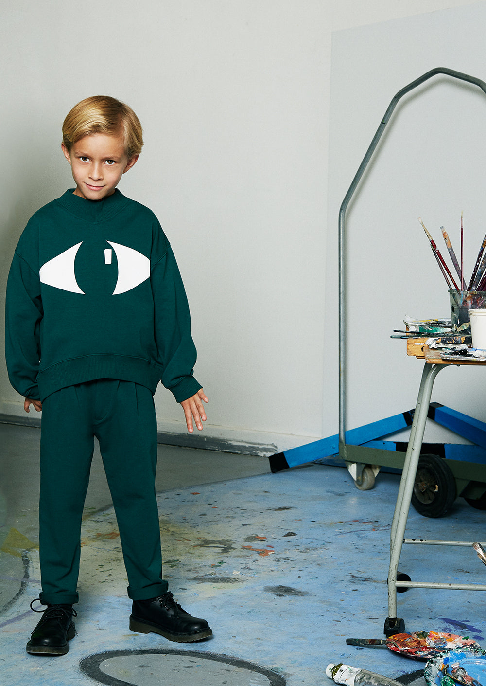 HeyJune Concept Store 🌿 WAWA Copenhagen - Sweatshirt in dunkelgrün aus Bio Baumwolle