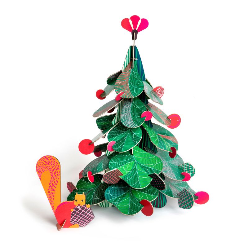 Weihnachtsbaum mit Eichhörnchen | Steck Baum